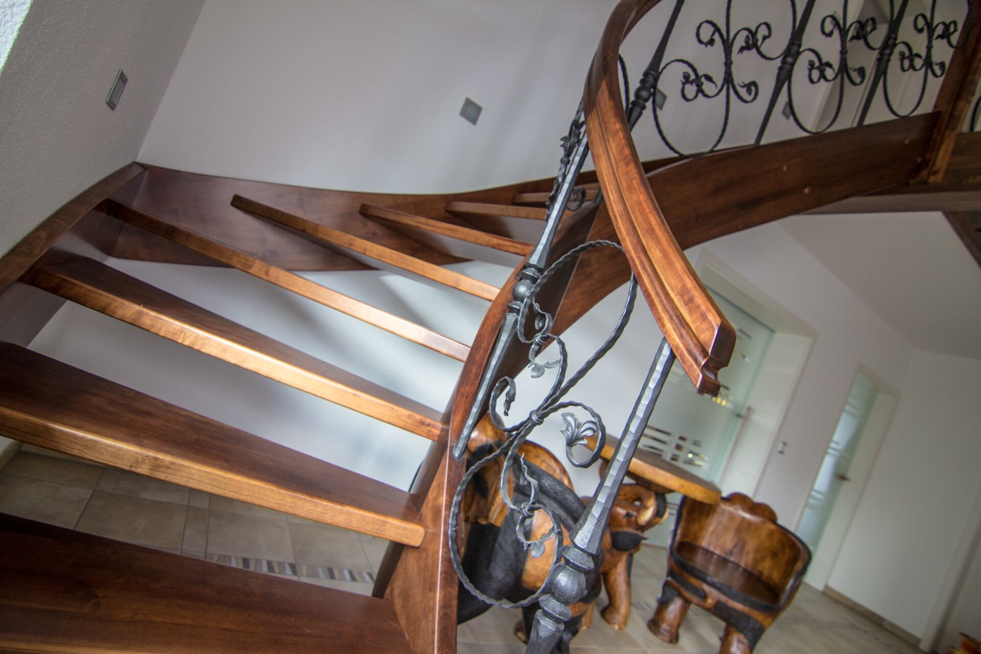 Treppendesign-Massivholz Treppendesign-Massivholz